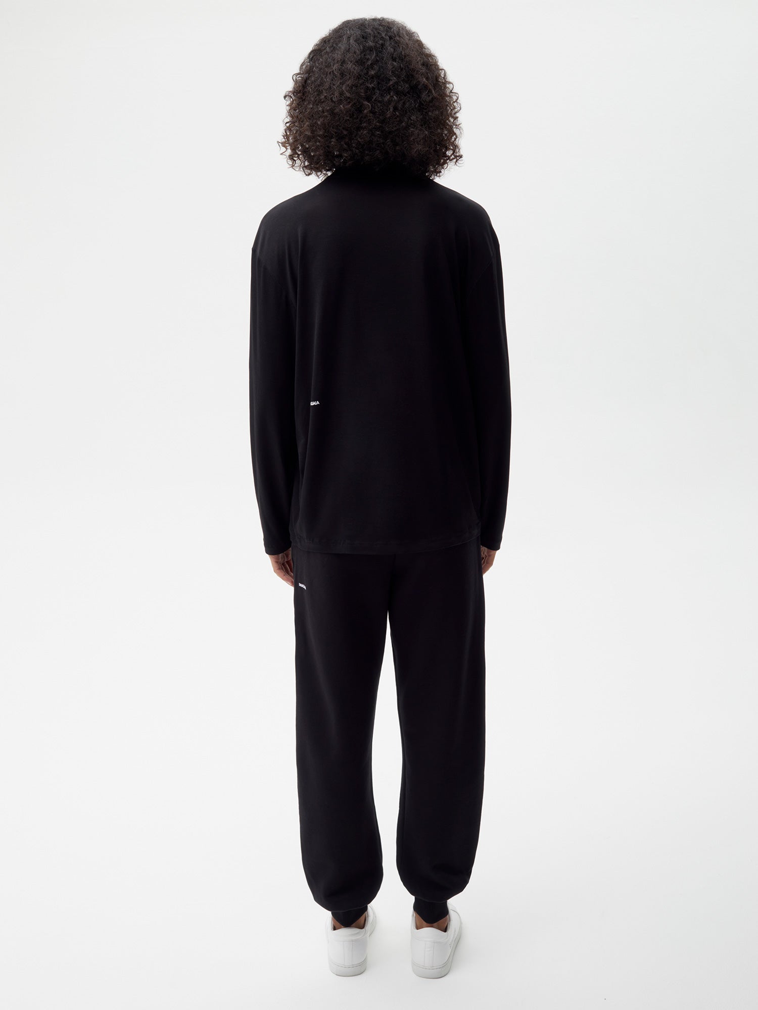 C Fibre Lightweight Crew Neck Black