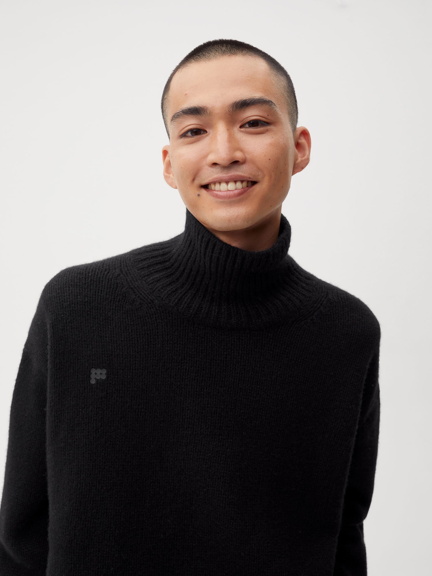 Cashmere Mens Turtleneck Black
