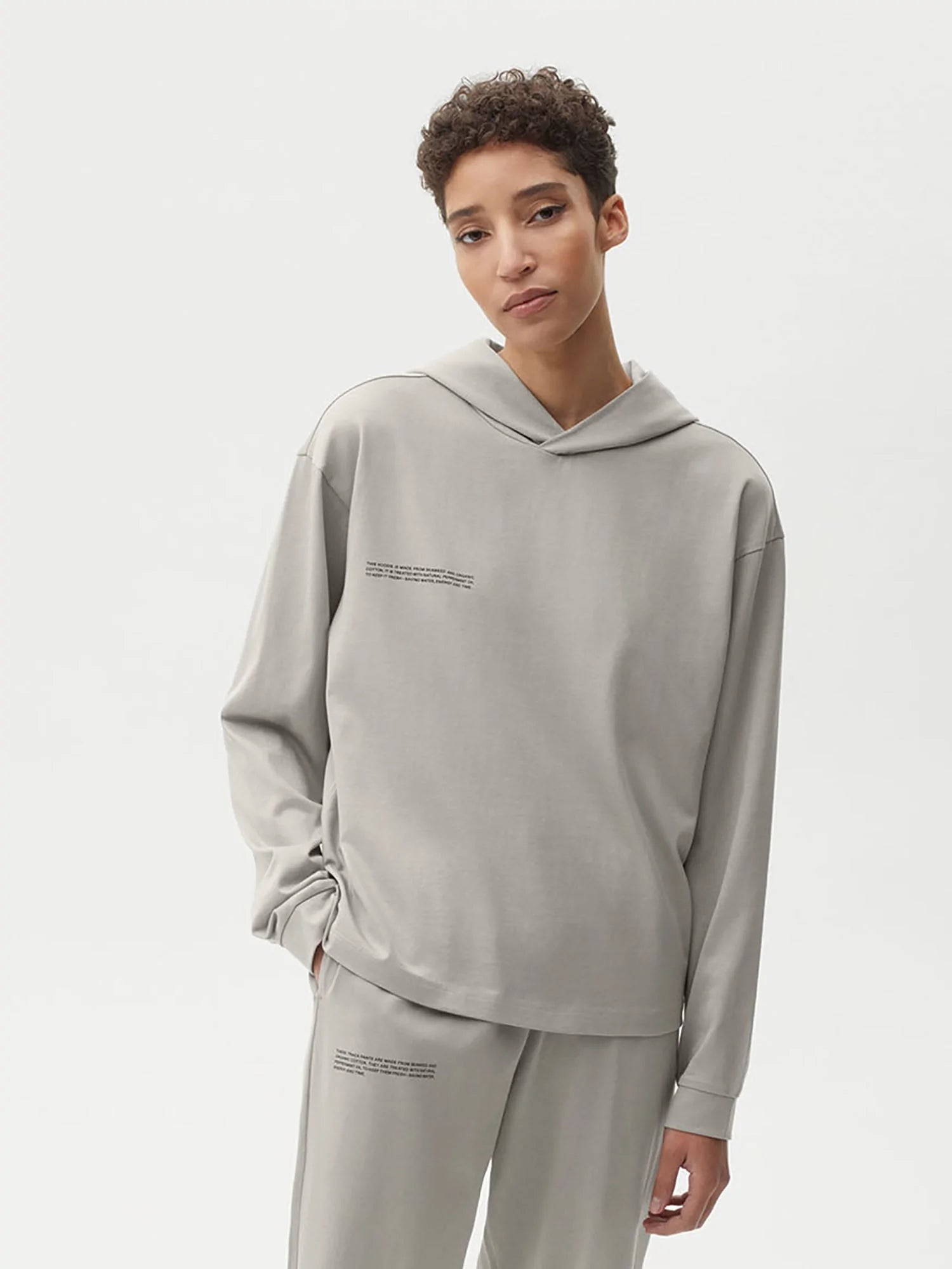 Seaweed Fiber Loungewear Hoodie Stone Model
