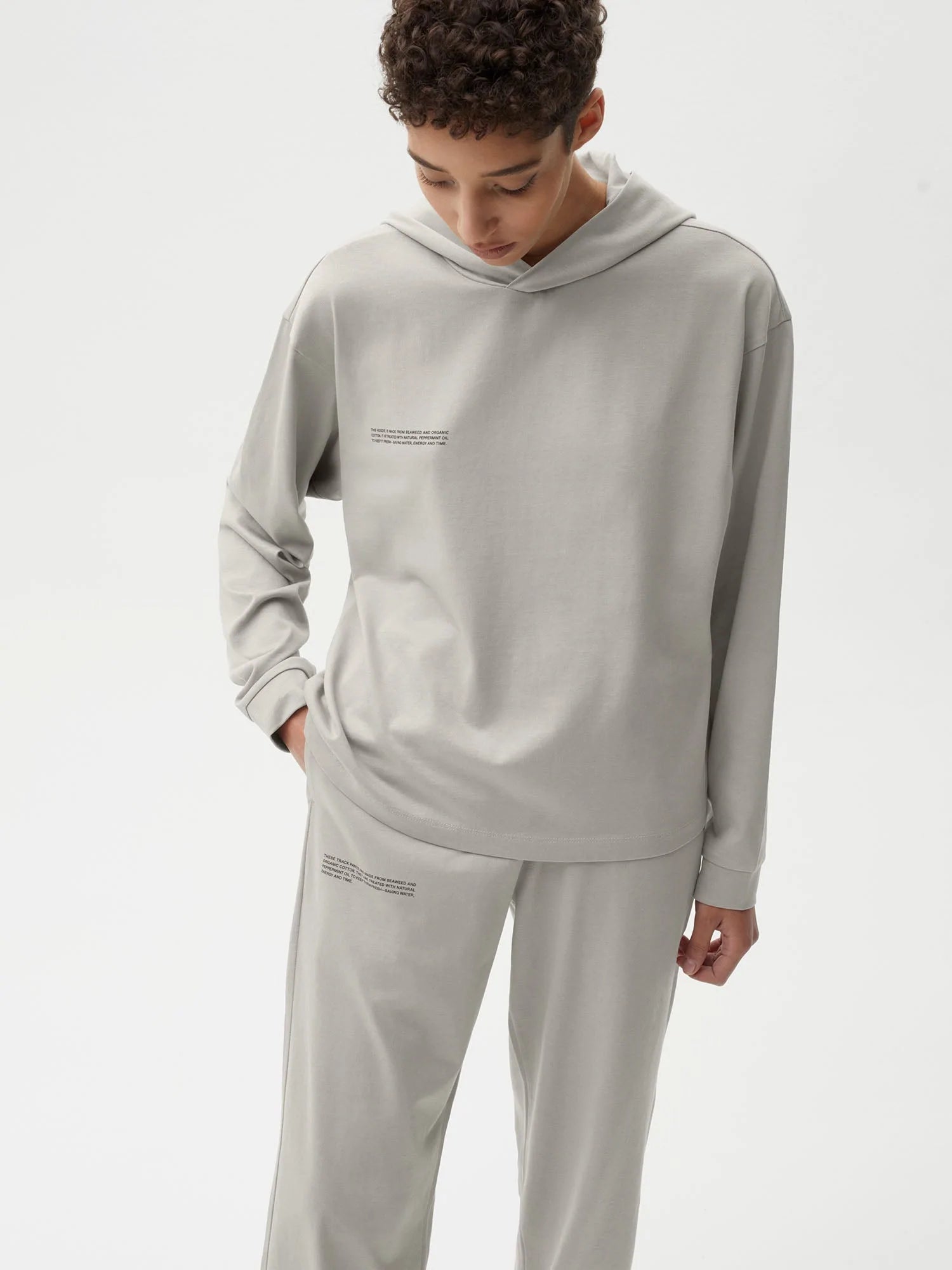 Seaweed Fiber Loungewear Hoodie Stone Model