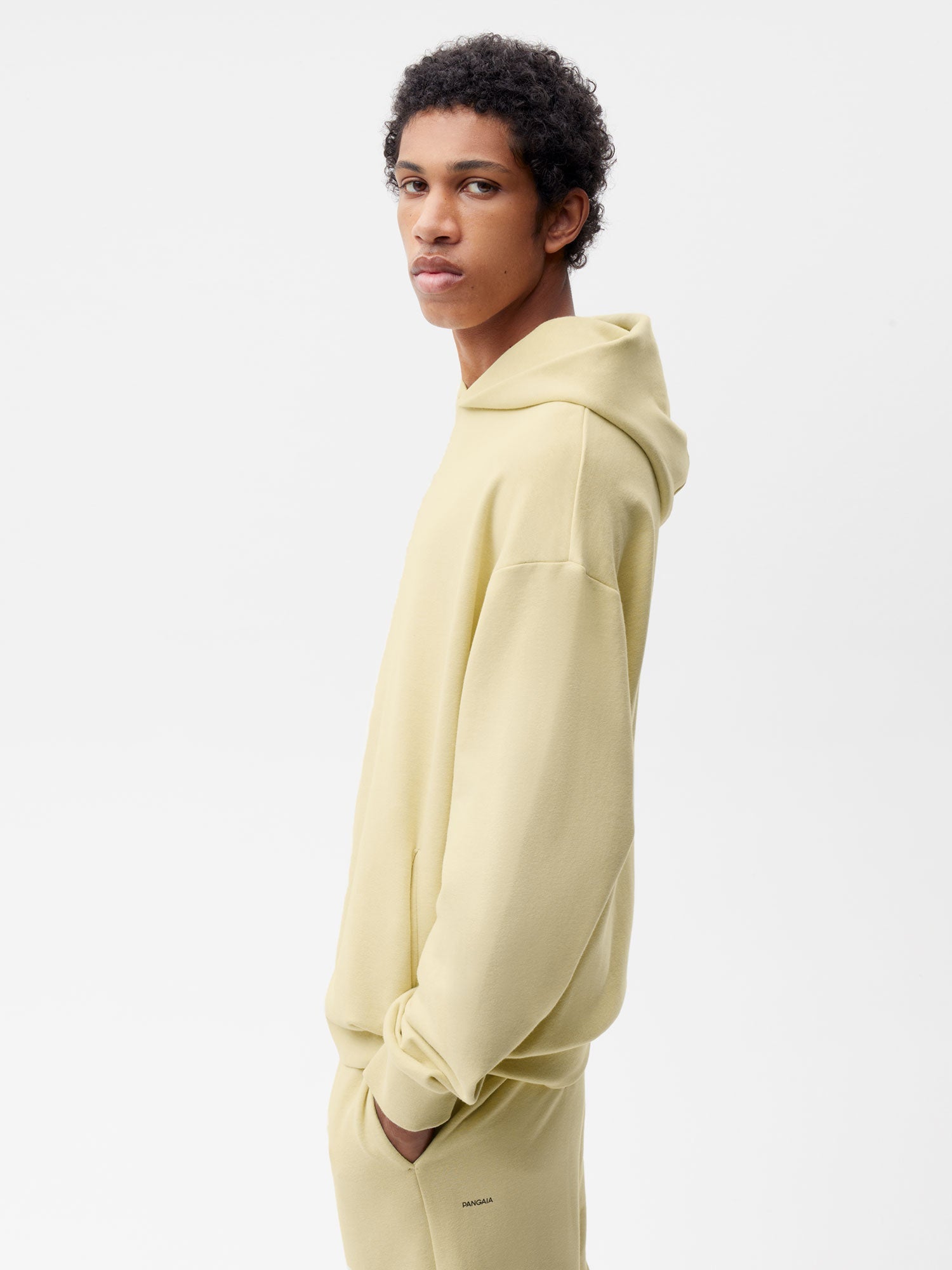 Food-Dye-Hoodie-Matcha-Male-3