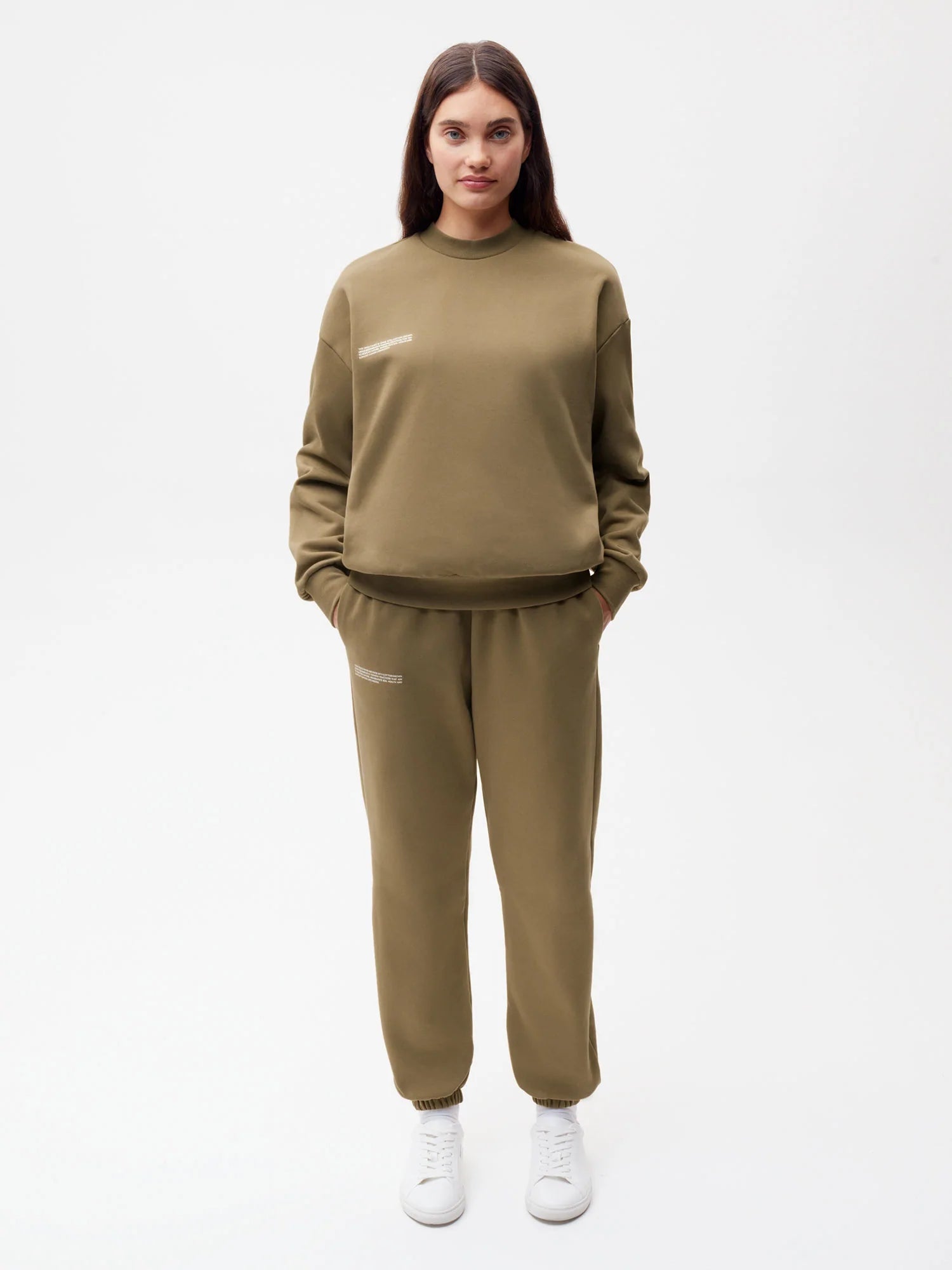 In-Conversion-Cotton-Track-Pants-Carbon-Brown-Female-1