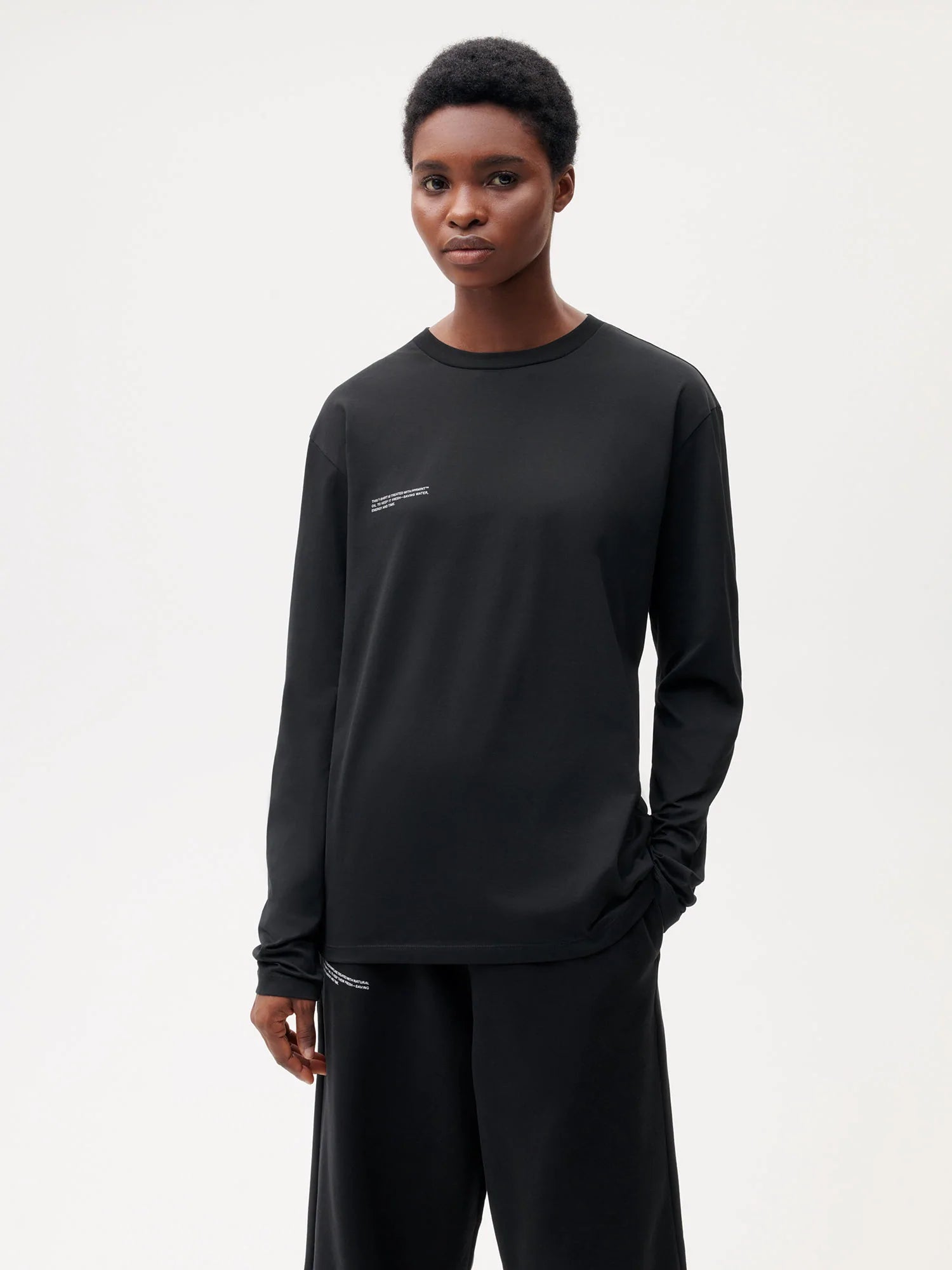 Organic-Cotton-Lightweight-Long-Sleeve-T-Shirt-Black-Female-1