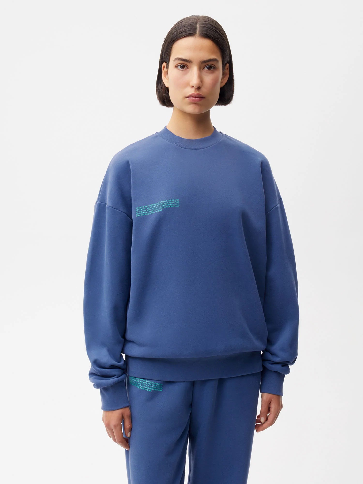 Planet-Sweatshirt-Earth-Blue-Female-1