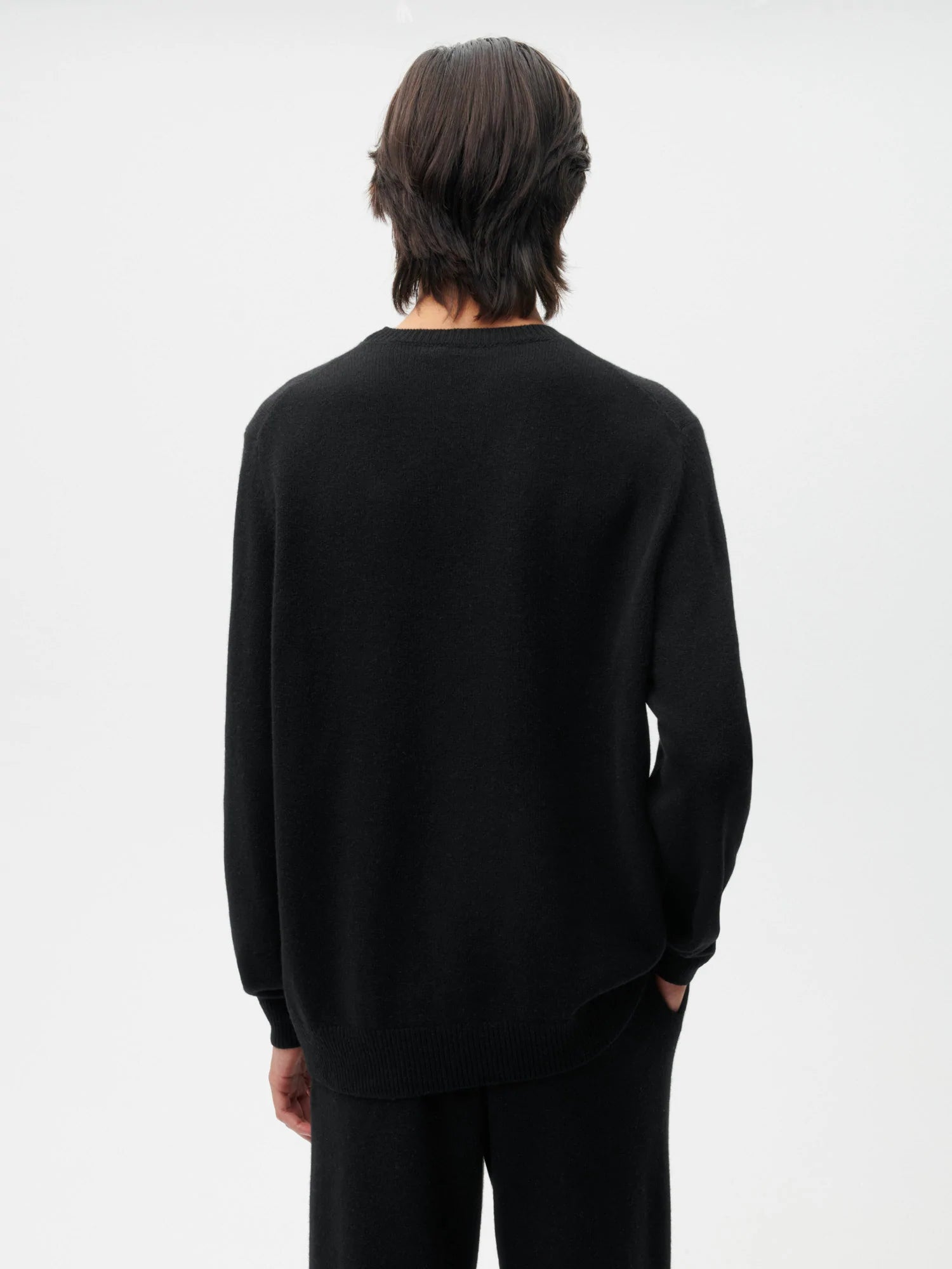 Recycled Cashmere Crewneck Sweatshirt—black male