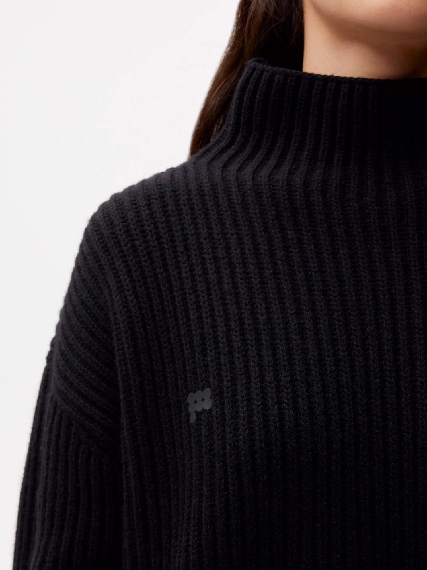 Recycled-Cashmere-Funnel-Neck-Jumper-Black-Female-2